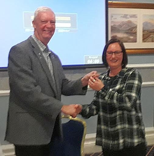 Steve Burns was inducted into the Club by President Mel on 25 April.