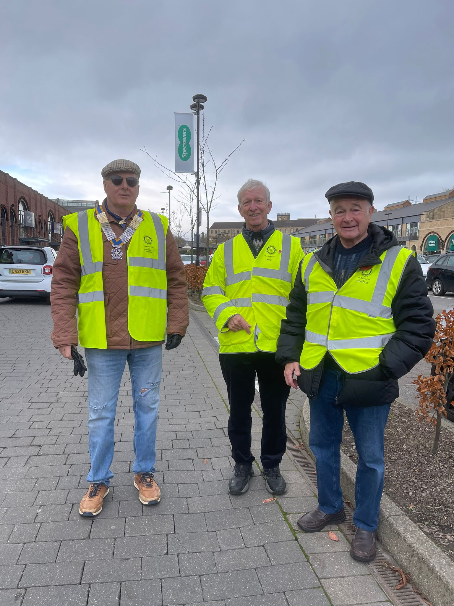 Helping Wortley Rotary on Remembrance Sunday