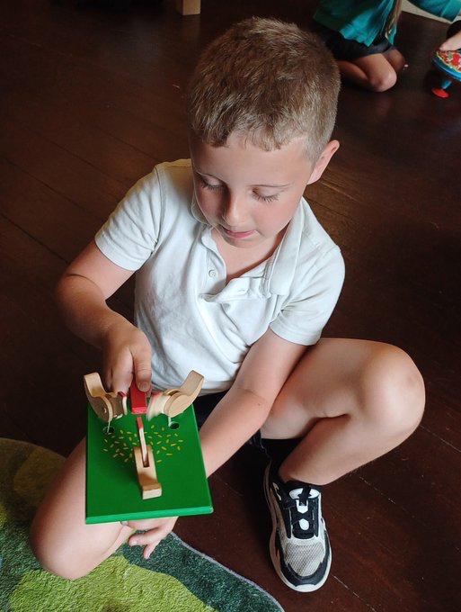 Coleridge School - Looking at Toys